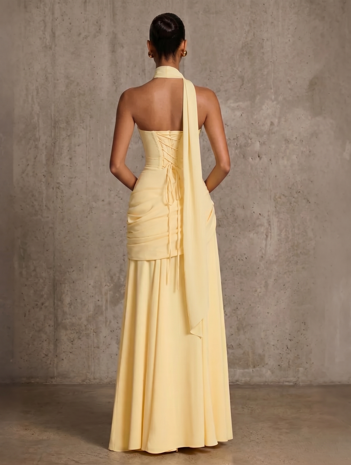 A Line/Princesses Prom Dresses Ruched Chiffon Strapless Floor-Length Formal Dress Wedding Guest