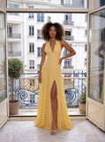 A Line/Princesses Evening Dresses Pleated Grecian Style Chiffon Halter Neck Floor-Length Formal Dress Wedding Guest Summer Dress With High Slit
